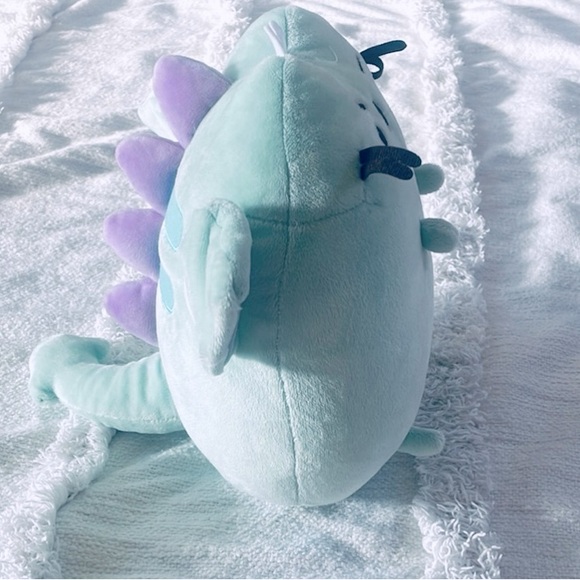 Pusheen plushie - Picture 5 of 6